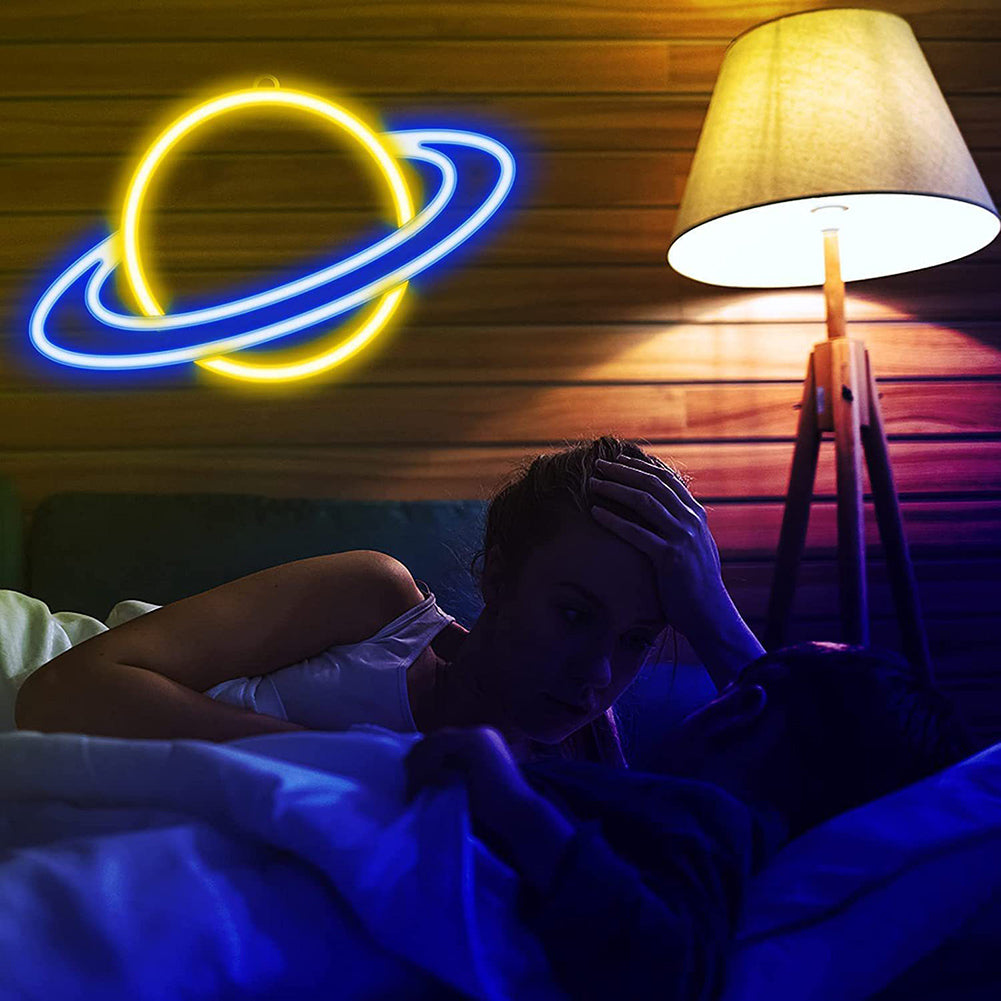 LED Neon Light Sign USB Charging Planet Shaped Energy Saving Neon Signs For Bar Pub Store Cafe Shop Party Club Restaurant Shop (22.4 x 23CM) 3D Planet Neon Lights