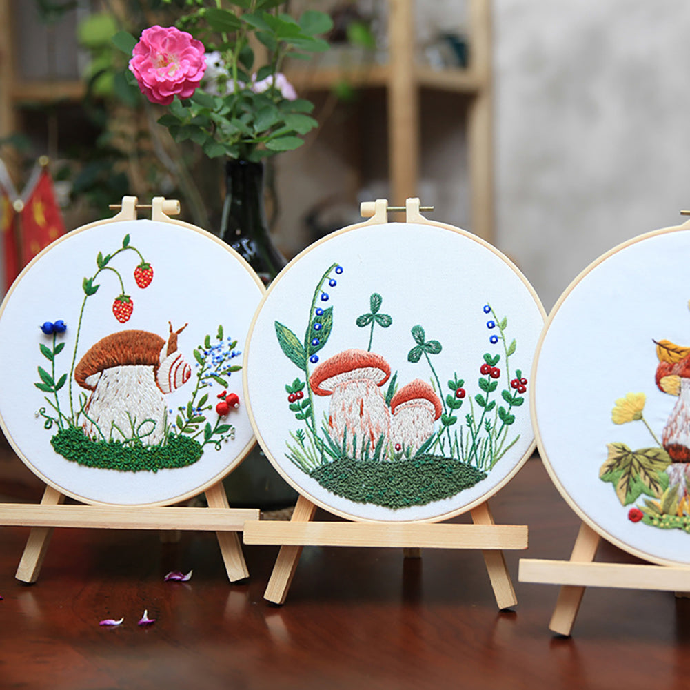 Embroidery Starter Kit With Embroidery Hoops Scissors Needle Threader Colorful Mushrooms Pattern Cross Stitch Starter Kits 4-piece set