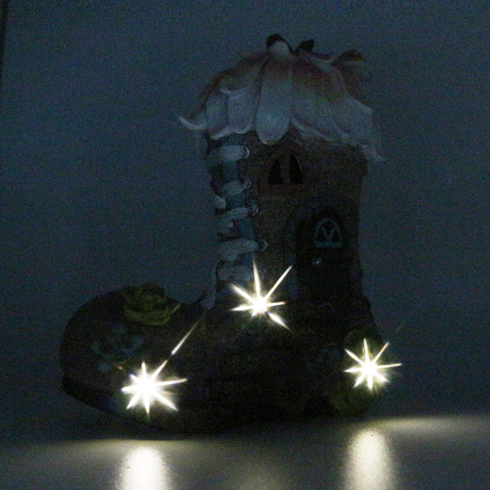 Creative Shoe Solar Decorative Lights Resin Ornaments IP44 Waterproof Landscape Lamp For Garden Decoration (H 22 x L 15 x W 8.5) Creative shoe solar lamp