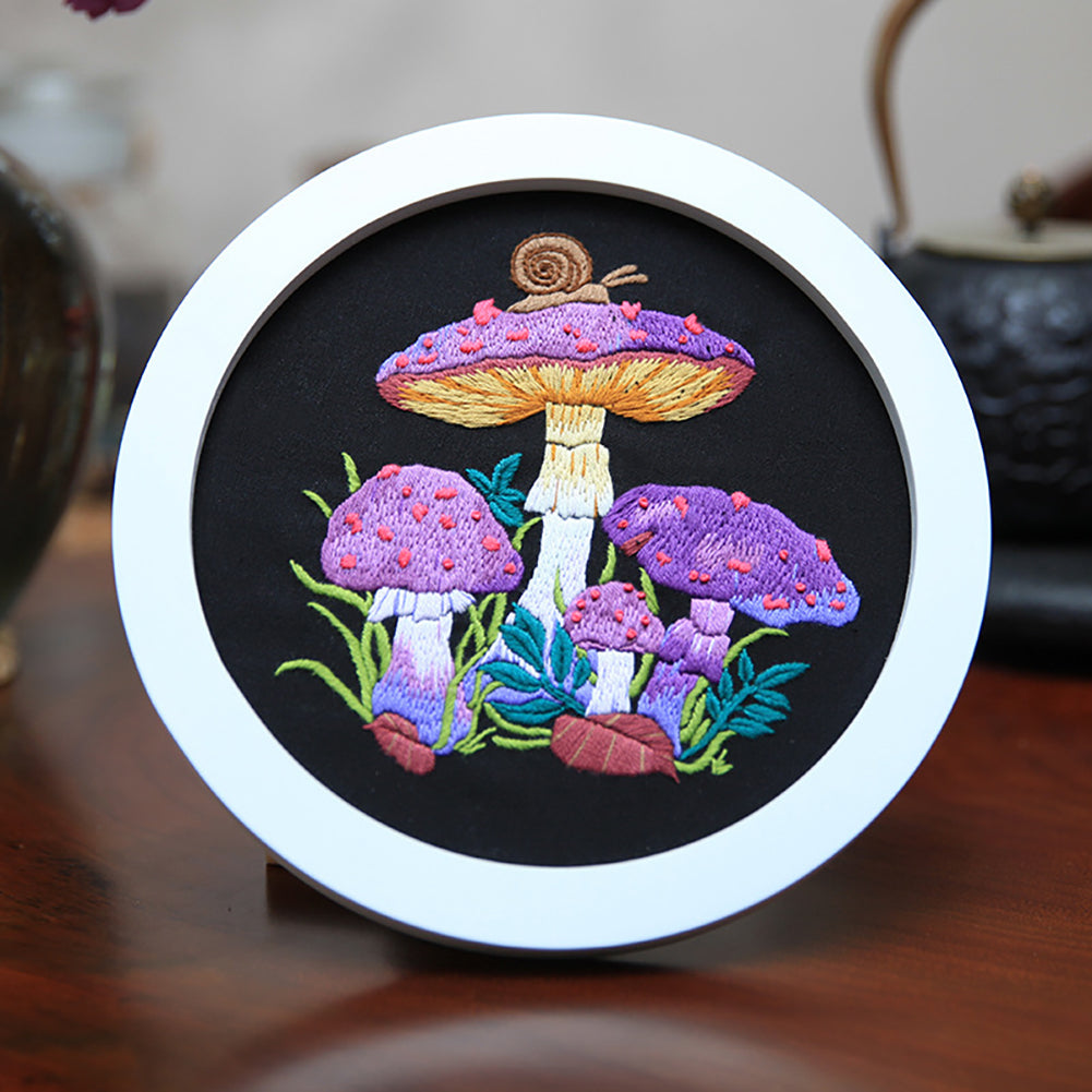 Embroidery Starter Kit With Embroidery Hoops Scissors Needle Threader Colorful Mushrooms Pattern Cross Stitch Starter Kits 3-piece set