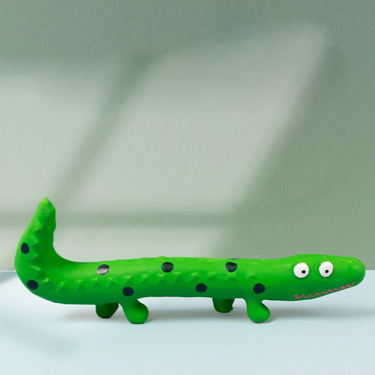 Pet Dog Latex Squeaky Toys Indestructible Bite-resistant Lizard Shape Sound Toys Pet Accessories For Small Medium Dogs (24 x 10cm) green